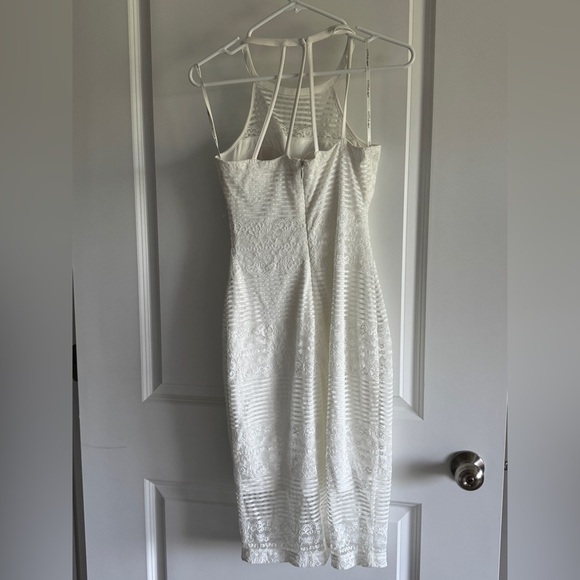 GUESS White Lace Dress - Picture 5 of 11